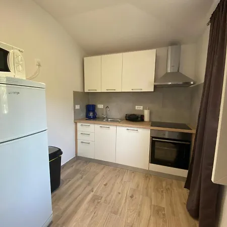Ada Apartament