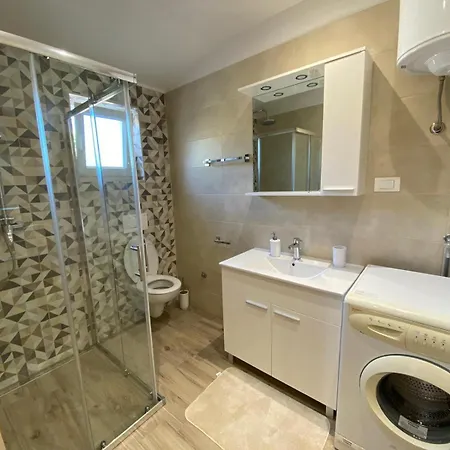Ada Apartment Galizana